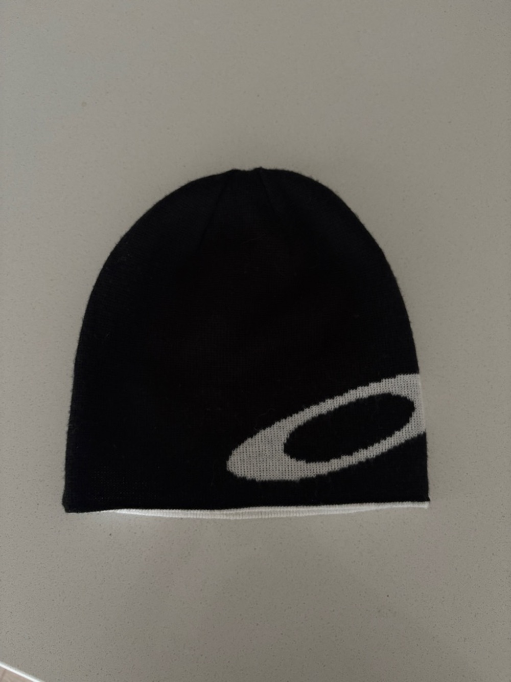 Oakley reversible beanie